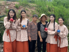 田间地头的新消费：蹴球如何让一颗西红柿多卖3块钱